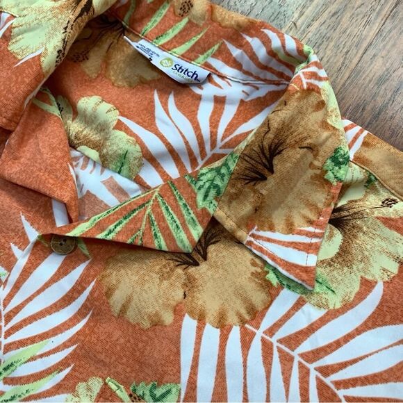 Stitch Hawaiian Tropical Short Sleeve Shirt 100% Polyester Men's Size L - Picture 3 of 5